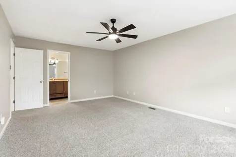 16 Trappers Run Drive Asheville NC 28805