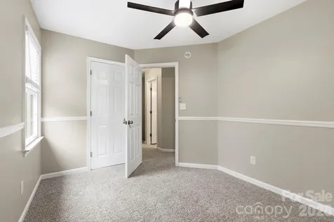 16 Trappers Run Drive Asheville NC 28805