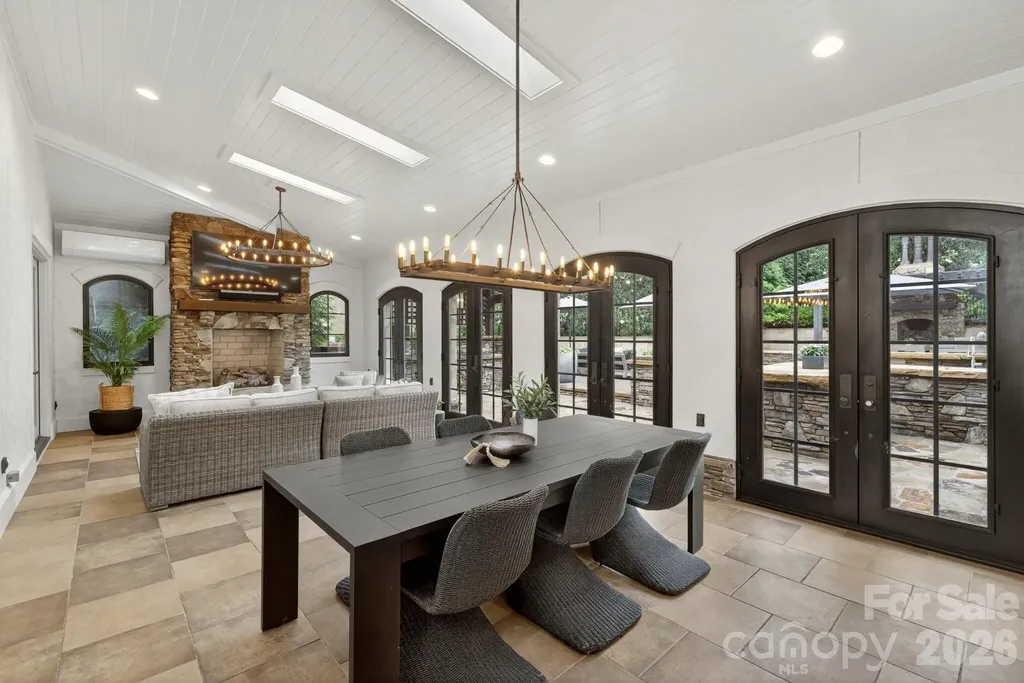 406 Creeping Cedar Court Waxhaw NC 28173