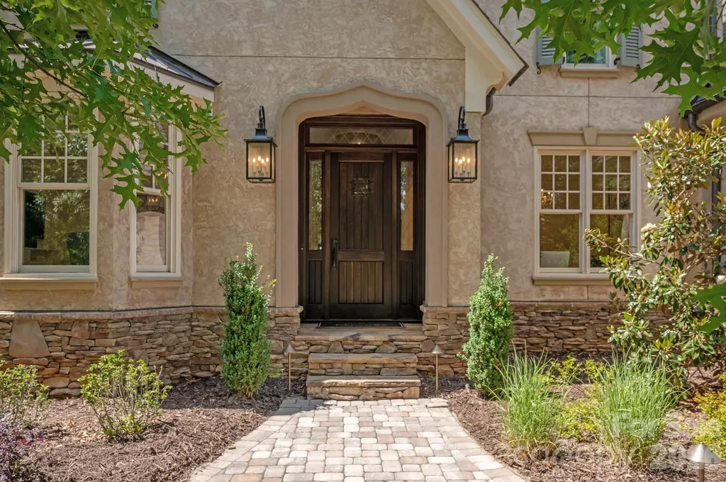 406 Creeping Cedar Court Waxhaw NC 28173