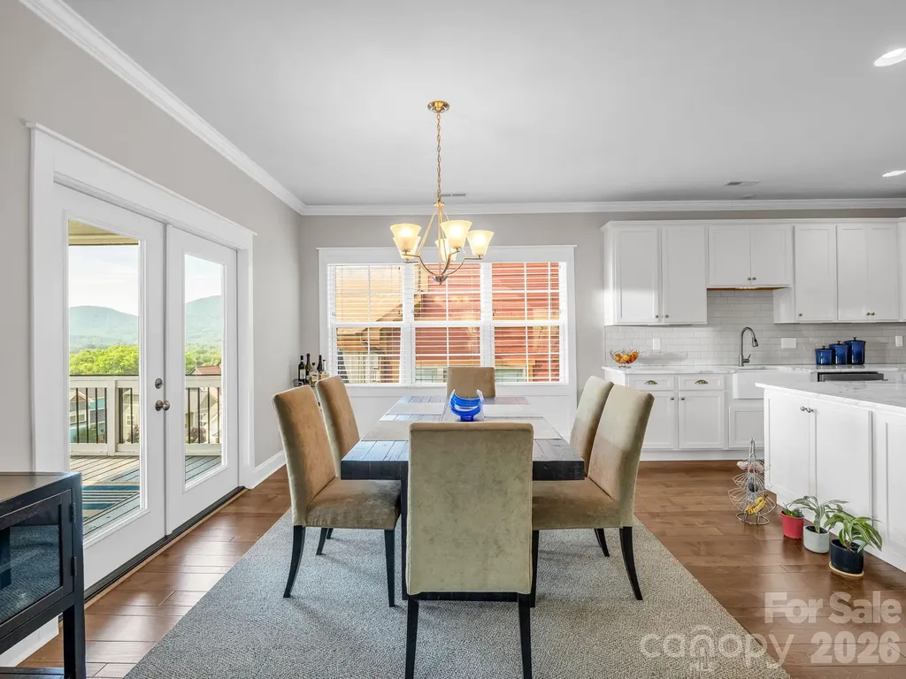66 Tudor Way Black Mountain NC 28711