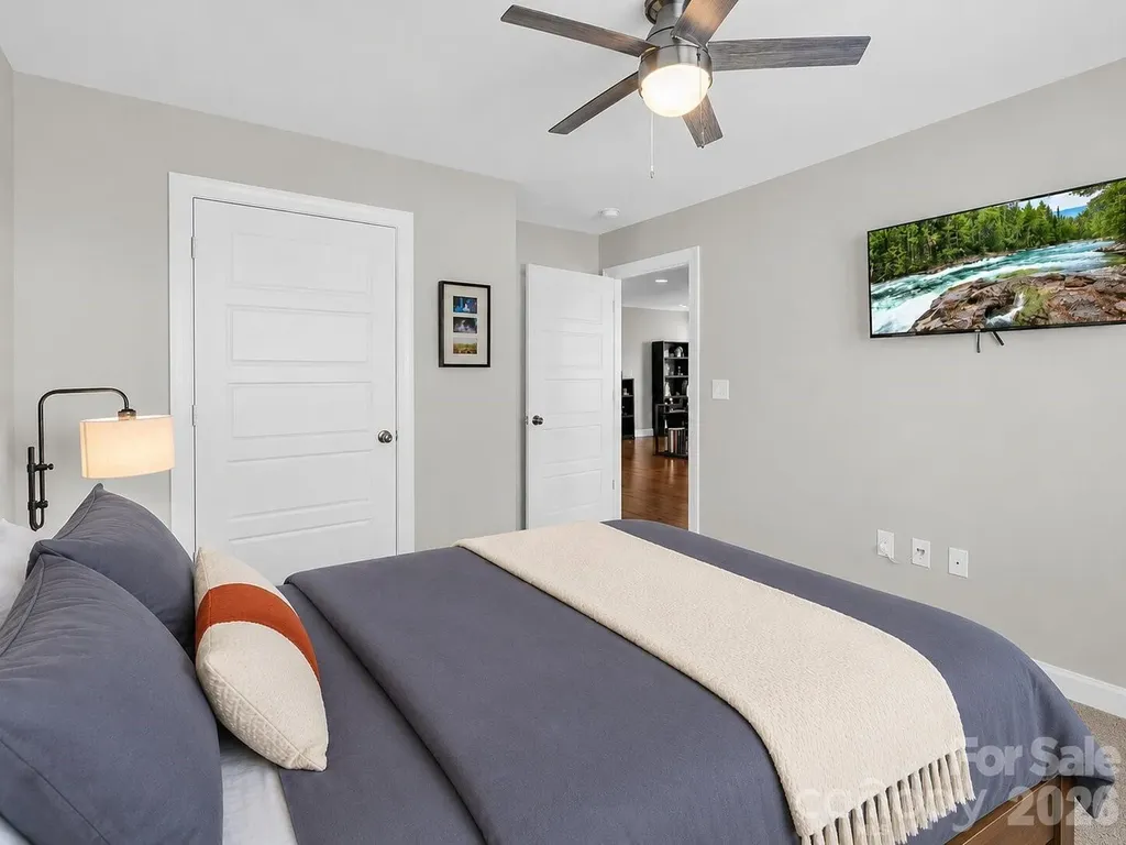 66 Tudor Way Black Mountain NC 28711