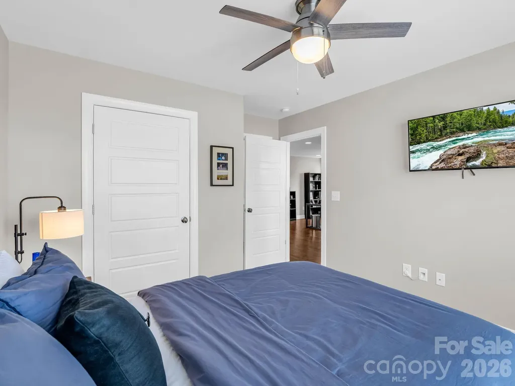 66 Tudor Way Black Mountain NC 28711