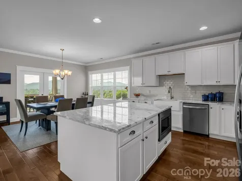 66 Tudor Way Black Mountain NC 28711