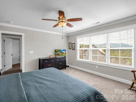 66 Tudor Way Black Mountain NC 28711