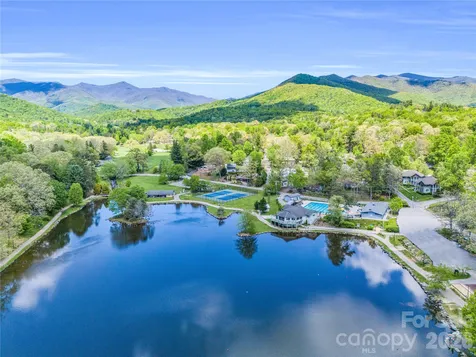 66 Tudor Way Black Mountain NC 28711