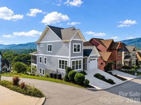 66 Tudor Way Black Mountain NC 28711