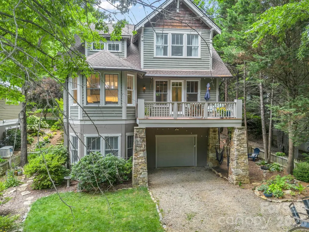 47 Cheshire Drive Black Mountain NC 28711