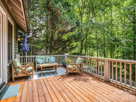 47 Cheshire Drive Black Mountain NC 28711