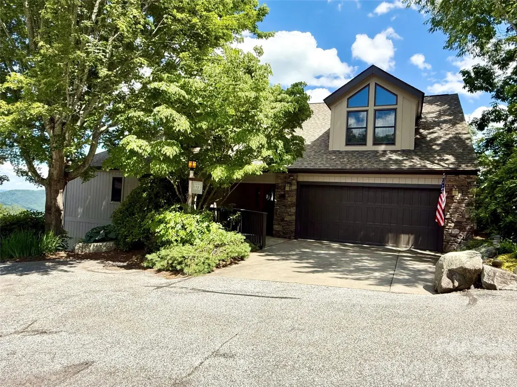 373 Rhododendron Lane Burnsville NC 28714