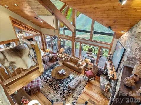 373 Rhododendron Lane Burnsville NC 28714