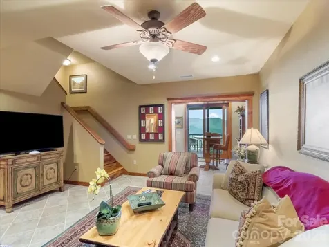373 Rhododendron Lane Burnsville NC 28714