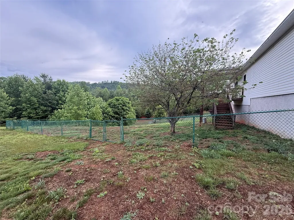 4460 Gouge Avenue Morganton NC 28655