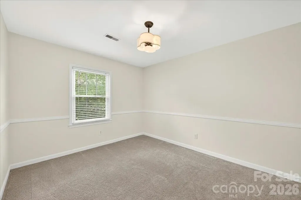 6724 Constitution Lane Charlotte NC 28210
