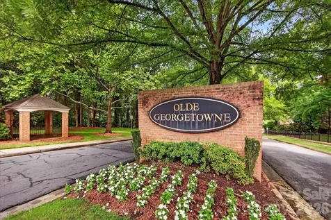 6724 Constitution Lane Charlotte NC 28210
