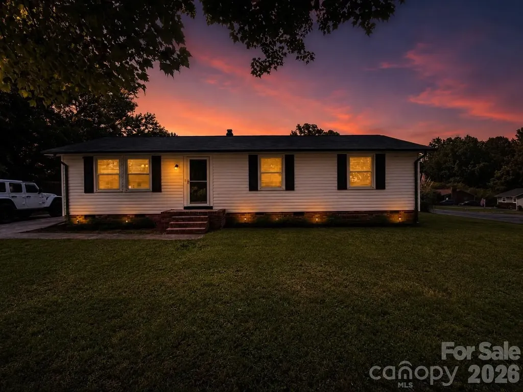 617 Oakwood Lane Gastonia NC 28056