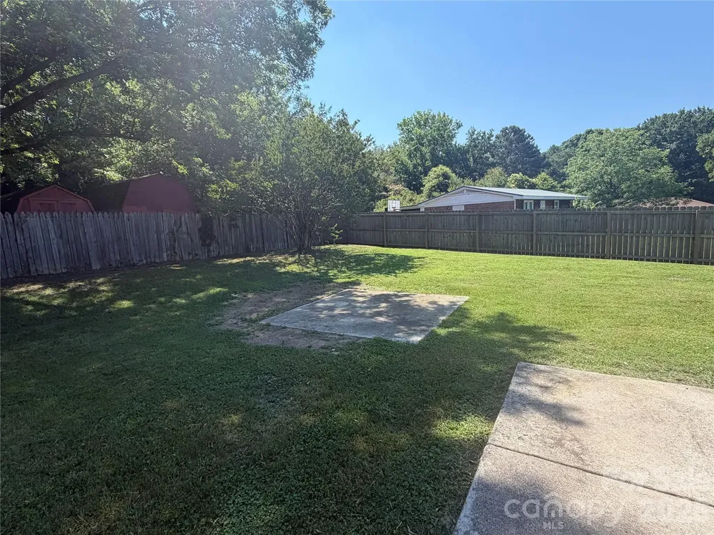 617 Oakwood Lane Gastonia NC 28056