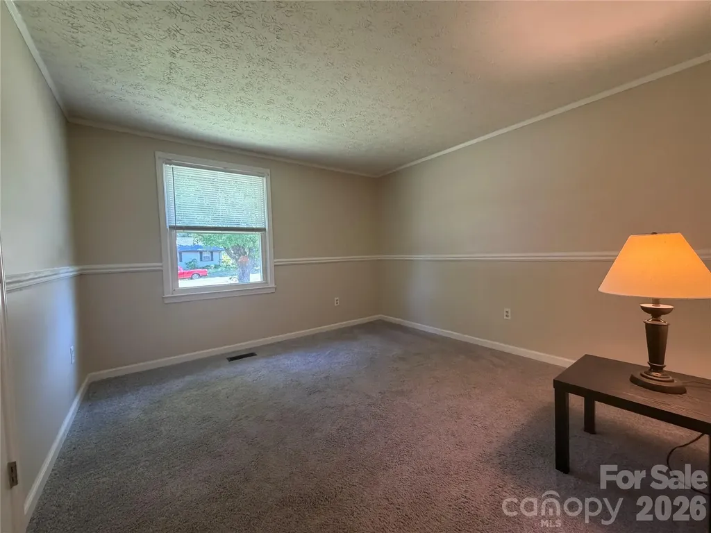 617 Oakwood Lane Gastonia NC 28056