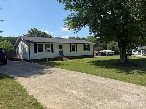 617 Oakwood Lane Gastonia NC 28056