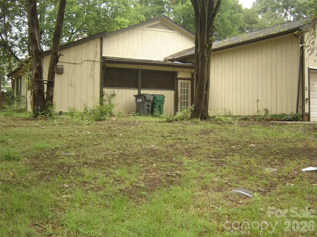 11832 Moonridge Drive Charlotte NC 28226