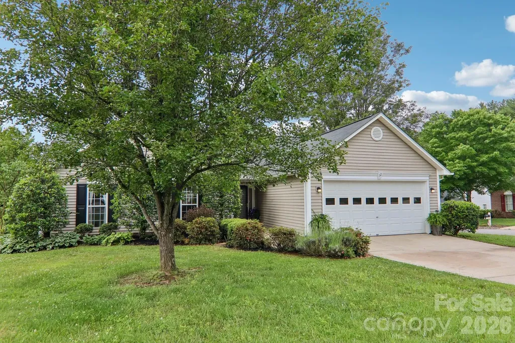 12 Wineberry Court Fletcher NC 28732