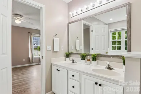 12 Wineberry Court Fletcher NC 28732