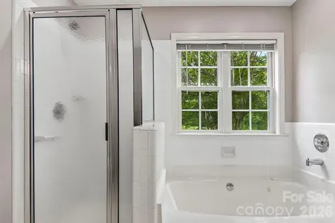 12 Wineberry Court Fletcher NC 28732