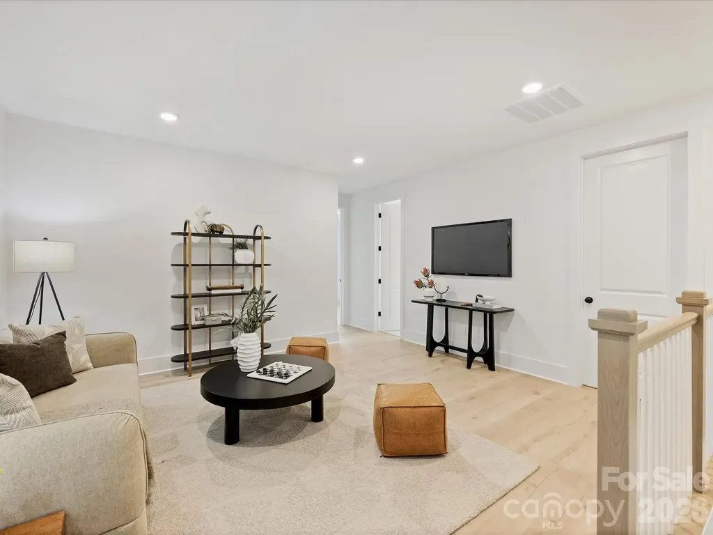 1129 E 35th Street Charlotte NC 28205