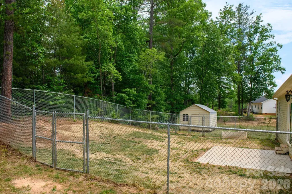 2119 South Road Morganton NC 28655