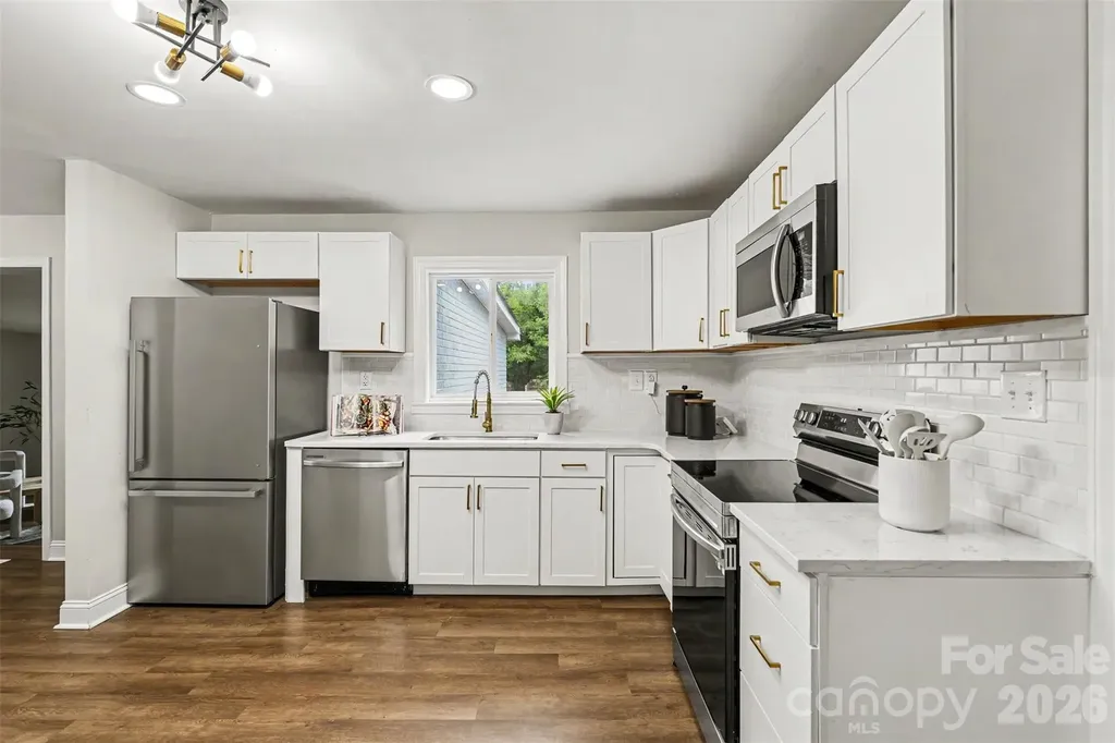3430 Meredith Avenue Charlotte NC 28208