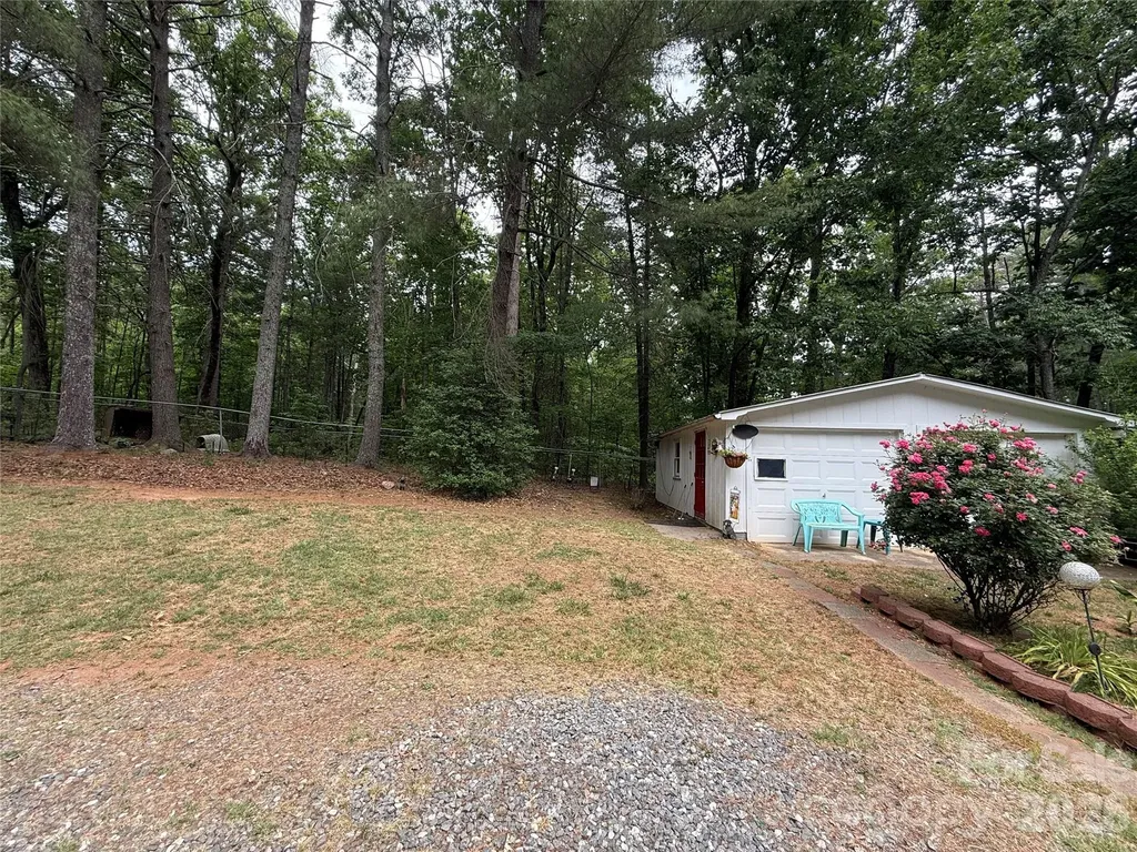 580 Legion Road Lenoir NC 28645