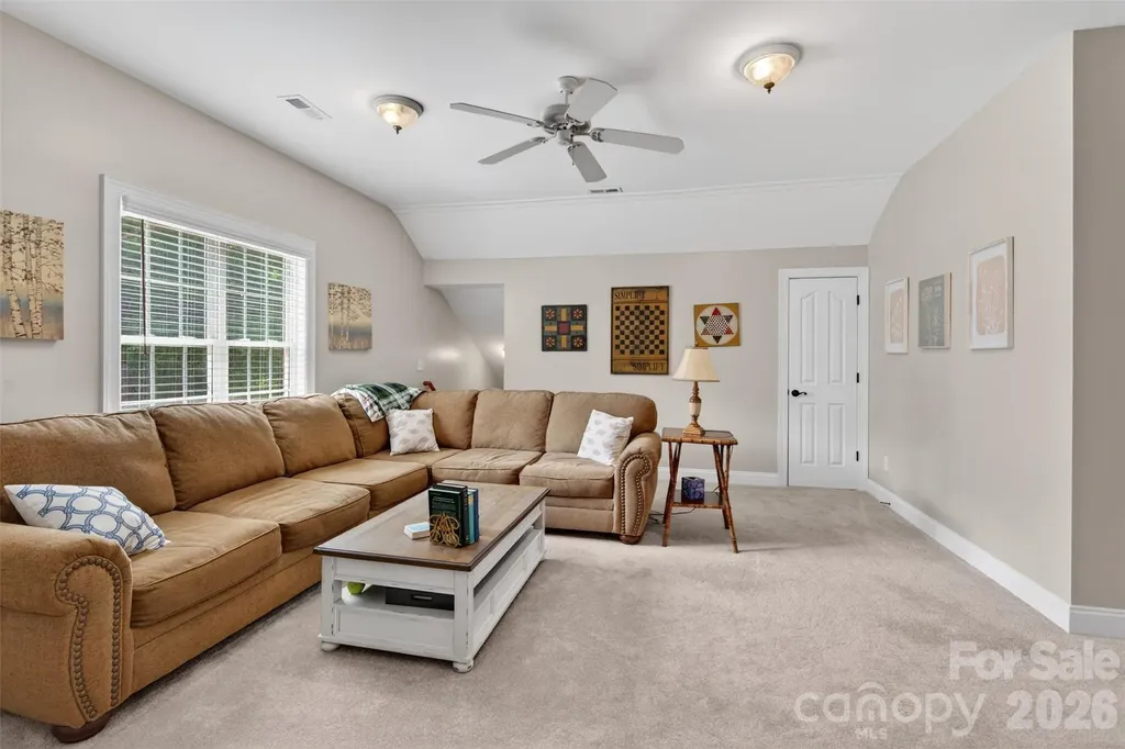 1900 Crestgate Drive Waxhaw NC 28173