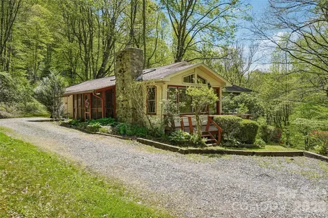 66 Pinto Trail Sylva NC 28779