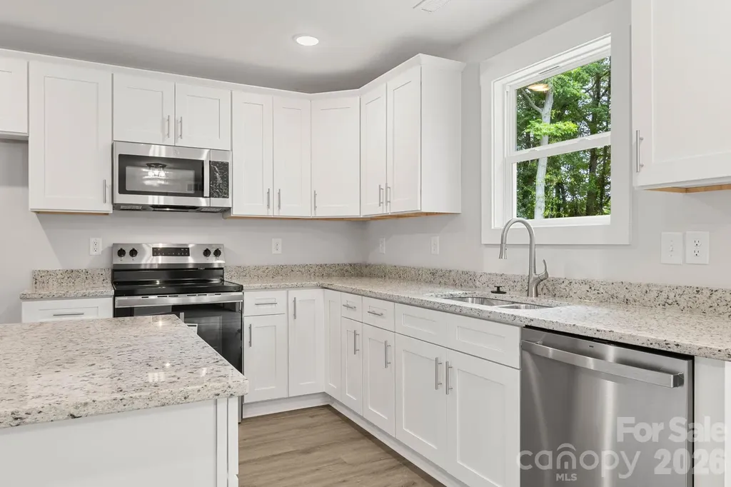 418 Digh Street Gastonia NC 28052