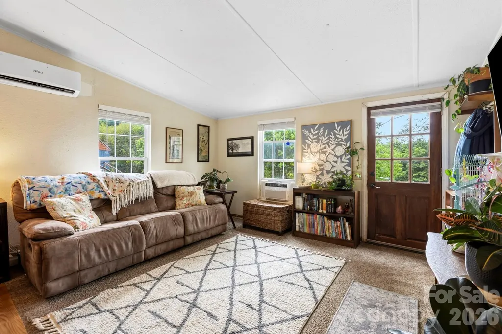 4 And 6 Mountain View Road Asheville NC 28806