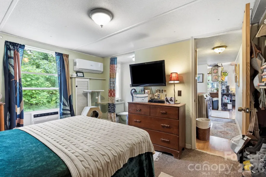 4 Mountain View Road Asheville NC 28805