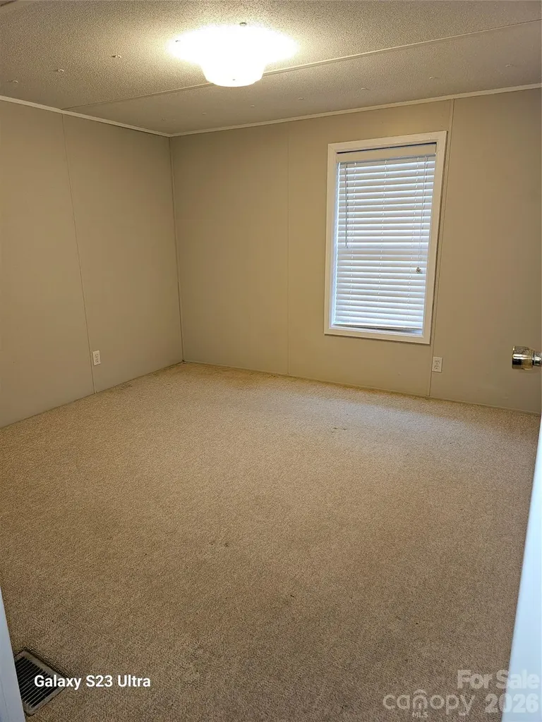 656 Water Street Bakersville NC 28705