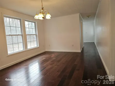 656 Water Street Bakersville NC 28705