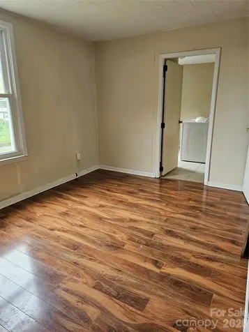 656 Water Street Bakersville NC 28705