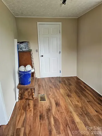 656 Water Street Bakersville NC 28705