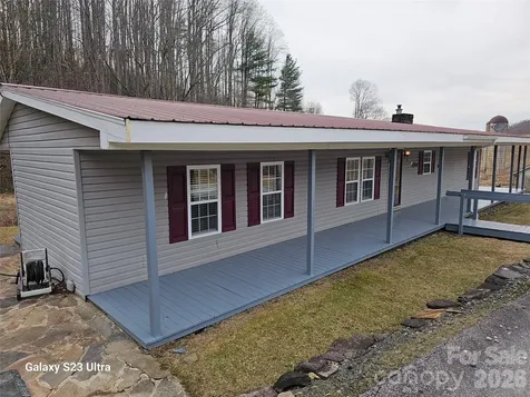 656 Water Street Bakersville NC 28705