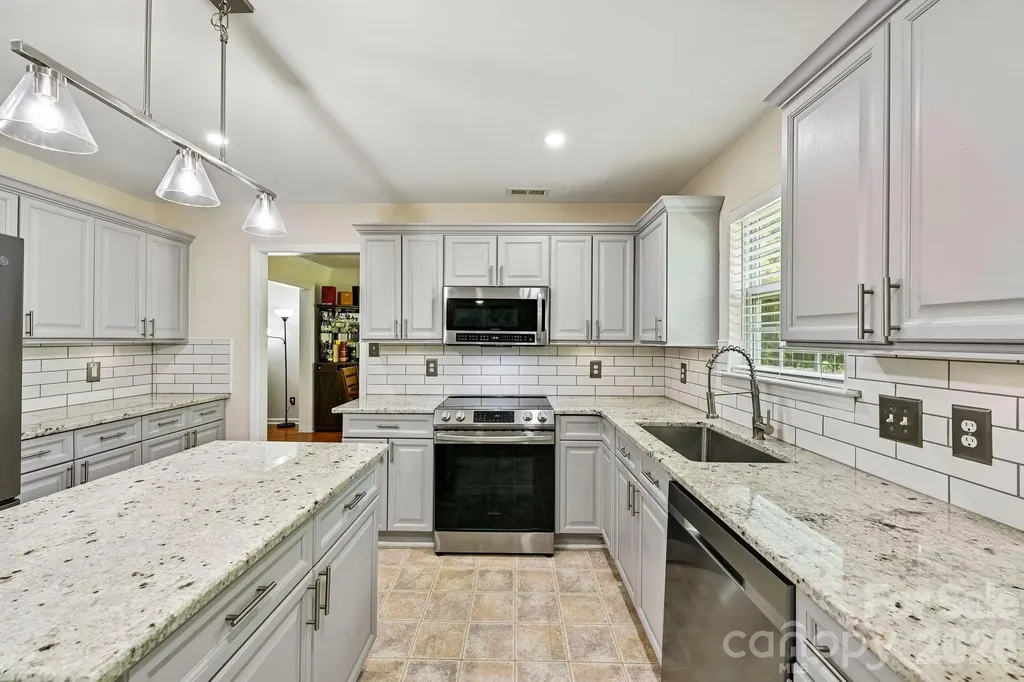 127 Elrosa Road Mooresville NC 28115