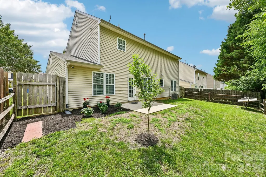 127 Elrosa Road Mooresville NC 28115