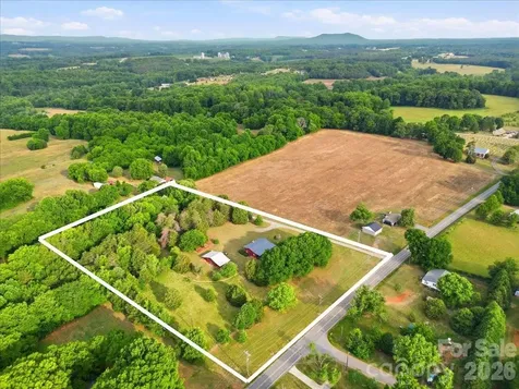 4639 Hickory Lincolnton Highway Newton NC 28658