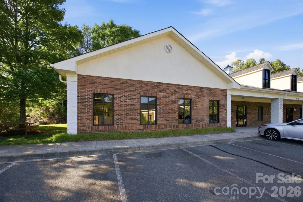 2120 Crown Centre Drive Charlotte NC 28227