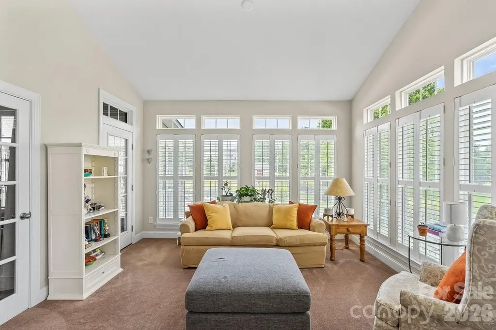 286 Corona Circle Mooresville NC 28117