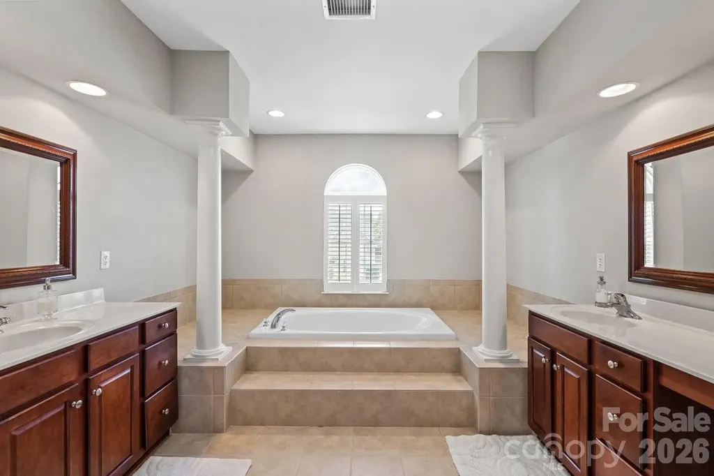 286 Corona Circle Mooresville NC 28117