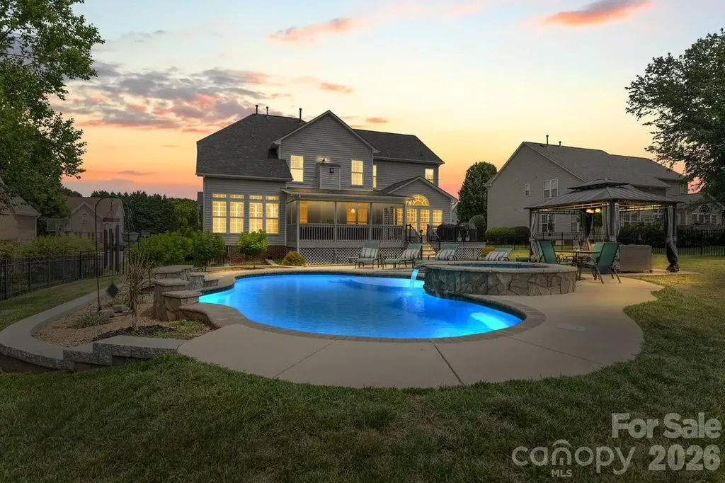 286 Corona Circle Mooresville NC 28117