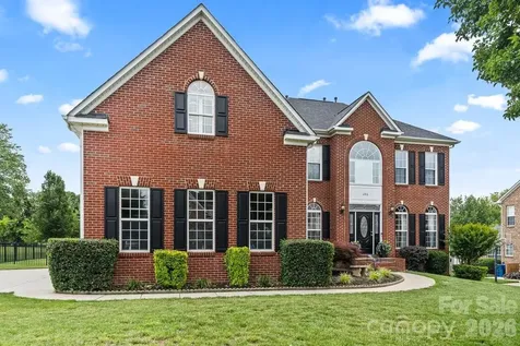 286 Corona Circle Mooresville NC 28117