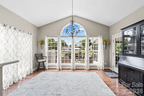 286 Corona Circle Mooresville NC 28117